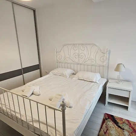 Iulius Apartment